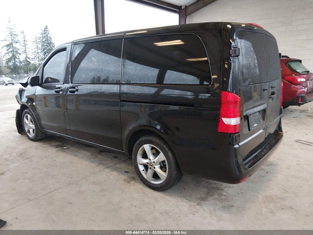 2018 MERCEDES-BENZ METRIS WD4PG2EE8J3498710 Photo 2