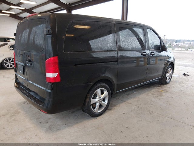 2018 MERCEDES-BENZ METRIS WD4PG2EE8J3498710 Photo 3