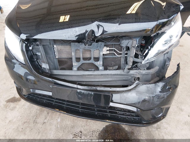 2018 MERCEDES-BENZ METRIS WD4PG2EE8J3498710 Photo 5