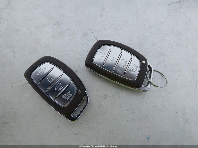 KM8J33A26HU378112 Hyundai Tucson Limited