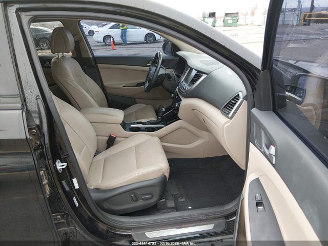 KM8J33A26HU378112 Hyundai Tucson Limited