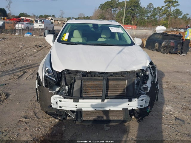Auction sale of the 2017 Cadillac Xt5 Luxury, vin: 1GYKNBRS9HZ233452, lot number: 44414795