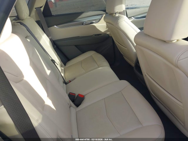 Auction sale of the 2017 Cadillac Xt5 Luxury, vin: 1GYKNBRS9HZ233452, lot number: 44414795