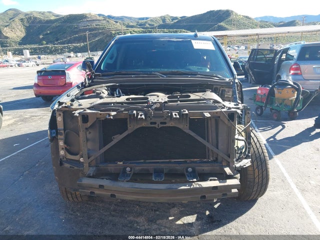 1GNSKCKJ7KR207369 Chevrolet Tahoe Premier