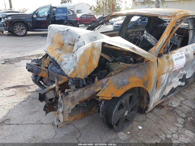 KMHLM4AGXNU355547 Hyundai ELANTRA SEL