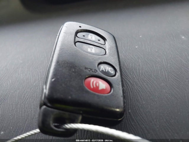 2013 TOYOTA PRIUS PLUG-IN JTDKN3DP7D3041958 Photo 10