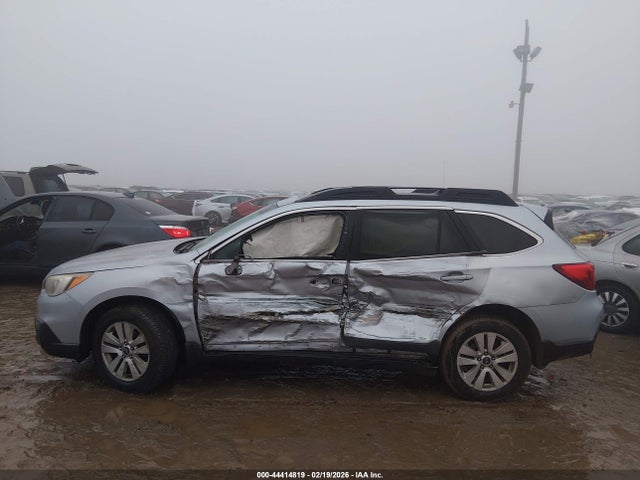 2015 Subaru Outback 2.5i Premium მანქანა იყიდება აუქციონზე, vin: 4S4BSADCXF3277092, აუქციონის ნომერი: 44414819