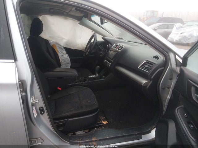 2015 Subaru Outback 2.5i Premium მანქანა იყიდება აუქციონზე, vin: 4S4BSADCXF3277092, აუქციონის ნომერი: 44414819
