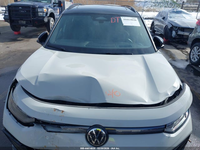 44414820 :رقم المزاد ، 3VVGR7RM8SM007346 vin ، 2025 Volkswagen Tiguan 2.0t Se R-line Black مزاد بيع