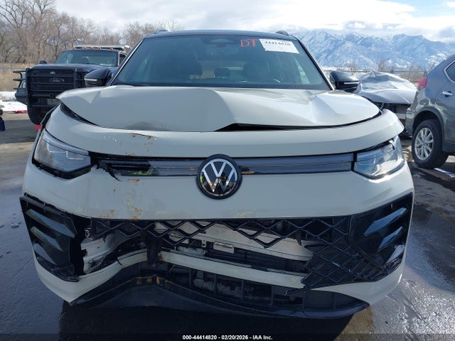 44414820 :رقم المزاد ، 3VVGR7RM8SM007346 vin ، 2025 Volkswagen Tiguan 2.0t Se R-line Black مزاد بيع