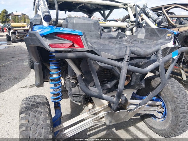 2022 CAN-AM MAVERICK X3 MAX 3JBVNAV4XNE004244 Photo 2