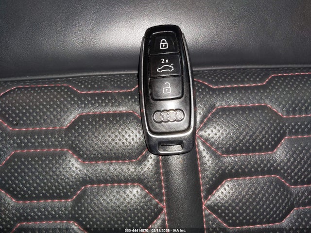 2021 AUDI RS 6 AVANT WUA1CBF22MN901317 Photo 10