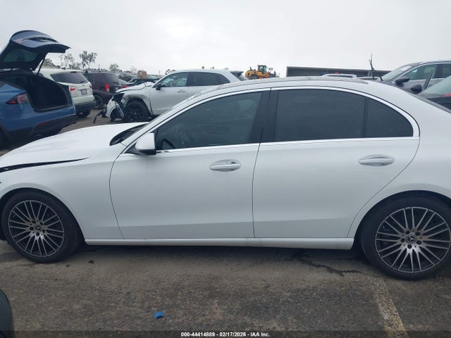 W1KAF4GB9PR078337 Mercedes-Benz C 300 Sedan