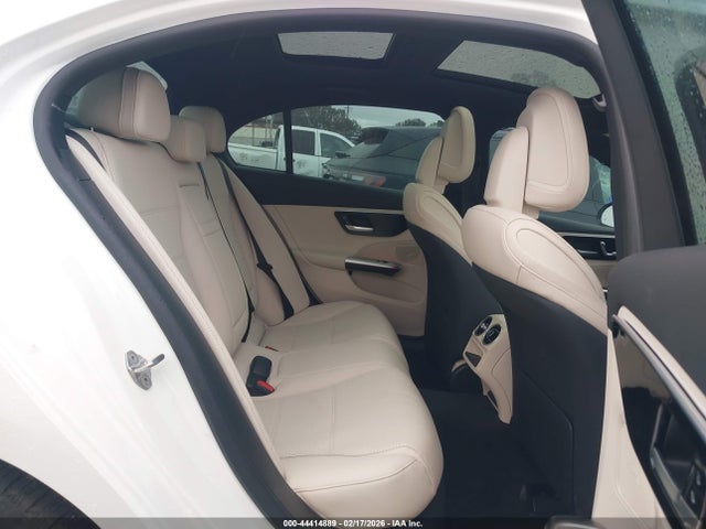 2023 MERCEDES-BENZ C 300 W1KAF4GB9PR078337 Photo 7