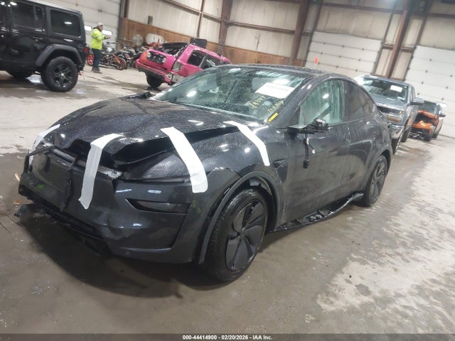 7SAYGDEE3TF437249 Tesla Model Y Long Range Launch Series/premium All-wheel Drive