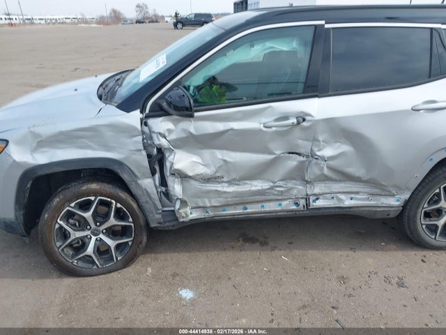 44414938 :رقم المزاد ، 3C4NJDCN9ST537912 vin ، 2025 Jeep Compass Limited 4x4 مزاد بيع