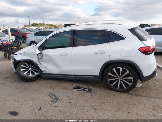 44414941 :رقم المزاد ، W1N4N4GB6NJ395457 vin ، 2022 Mercedes-benz Gla 250 مزاد بيع