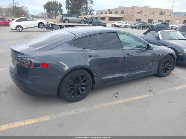2019 TESLA MODEL S 5YJSA1E26KF303987 Photo 3