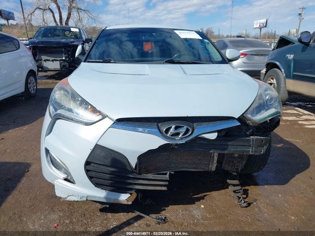2014 Hyundai Veloster Flex W/black მანქანა იყიდება აუქციონზე, vin: KMHTC6AD1EU213043, აუქციონის ნომერი: 44414971