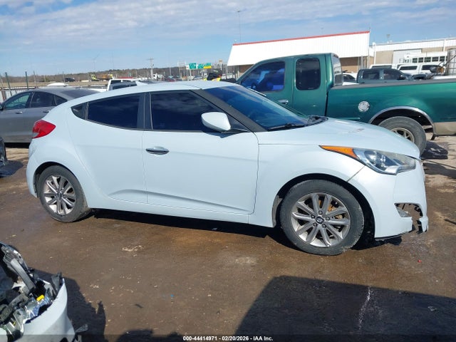 2014 Hyundai Veloster Flex W/black მანქანა იყიდება აუქციონზე, vin: KMHTC6AD1EU213043, აუქციონის ნომერი: 44414971