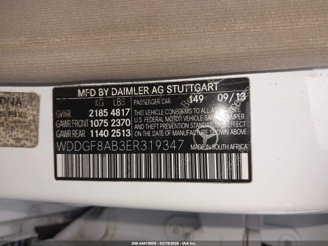 2014 Mercedes-benz C 300 Sport 4matic მანქანა იყიდება აუქციონზე, vin: WDDGF8AB3ER319347, აუქციონის ნომერი: 44415005