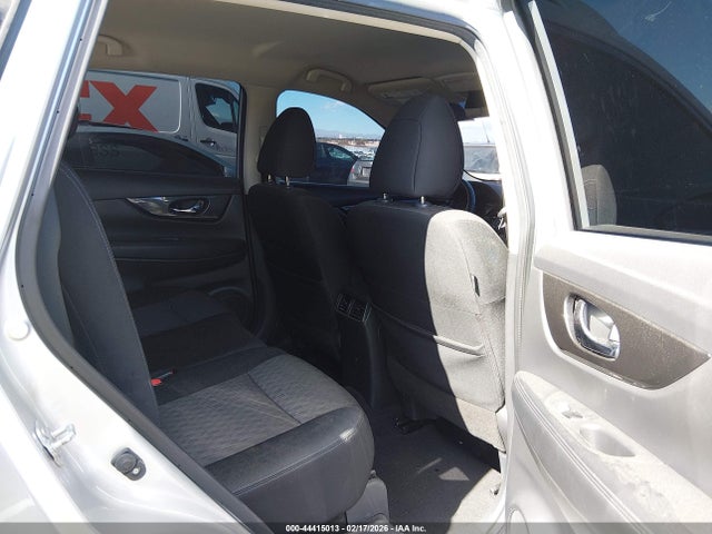 Nissan ROGUE SV 2017 KNMAT2MT2HP514138 Image 8