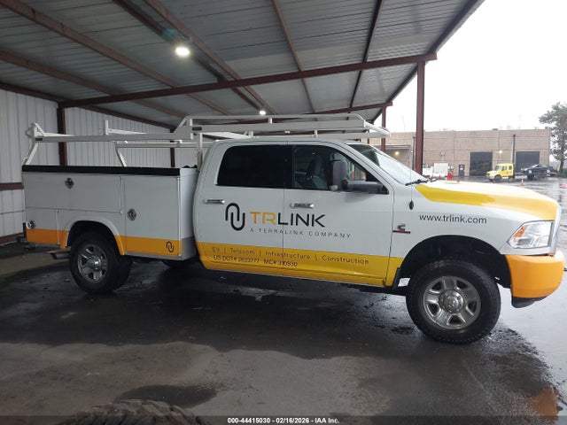 Aukcja sprzedaży 2017 Ram 3500 Slt  4x4 8' Box, vin: 3C63R3HL5HG638049, numer aukcji: 44415030