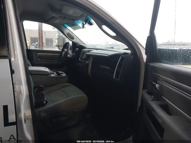 Aukcja sprzedaży 2017 Ram 3500 Slt  4x4 8' Box, vin: 3C63R3HL5HG638049, numer aukcji: 44415030