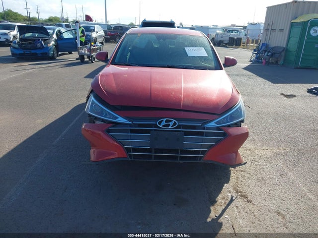 2020 Hyundai Elantra Sel მანქანა იყიდება აუქციონზე, vin: 5NPD84LF2LH512156, აუქციონის ნომერი: 44415037
