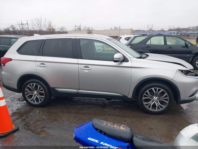 Продаж на аукціоні авто 2018 Mitsubishi Outlander Es/le/se/sel, vin: JA4AZ3A31JZ070571, номер лоту: 44415084