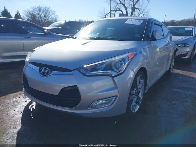 44415129 :رقم المزاد ، KMHTC6AD9HU324086 vin ، 2017 Hyundai Veloster Value Edition مزاد بيع
