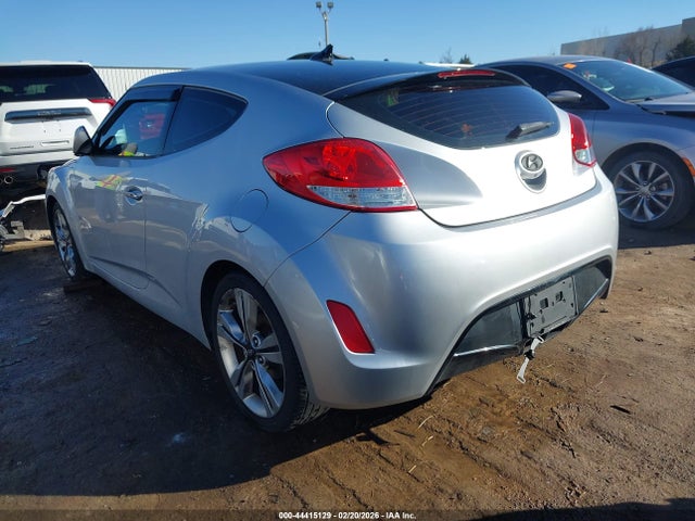 44415129 :رقم المزاد ، KMHTC6AD9HU324086 vin ، 2017 Hyundai Veloster Value Edition مزاد بيع