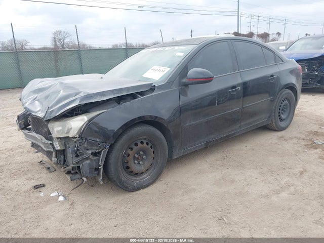 1G1PC5SH2G7155388 Chevrolet Cruze Limited Ls Auto
