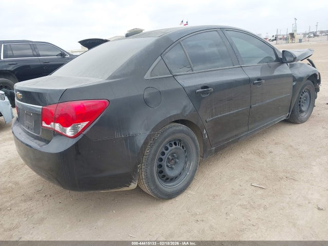 1G1PC5SH2G7155388 Chevrolet Cruze Limited Ls Auto