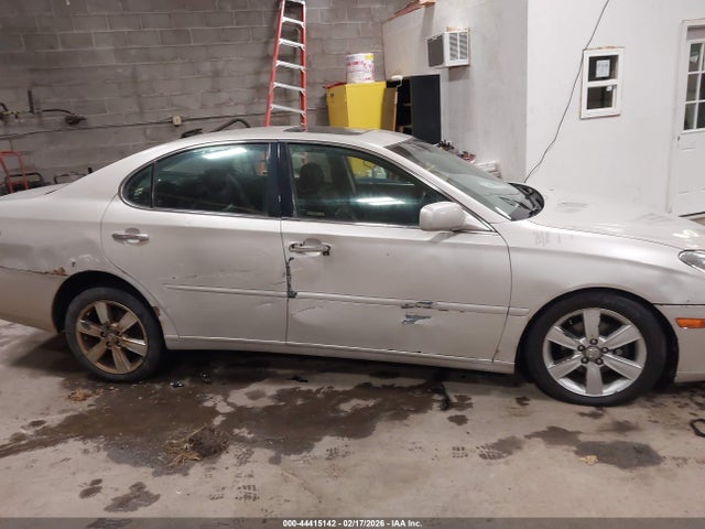 Auction sale of the 2005 Lexus Es 330, vin: JTHBA30G955113877, lot number: 44415142