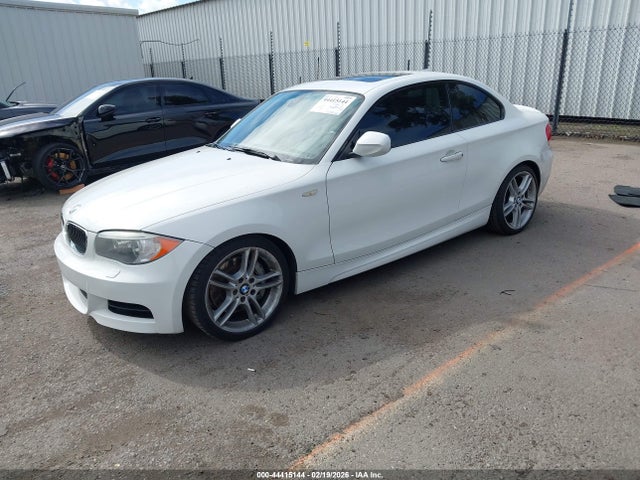 44415144 :رقم المزاد ، WBAUC9C59DVM13772 vin ، 2013 Bmw 135i مزاد بيع