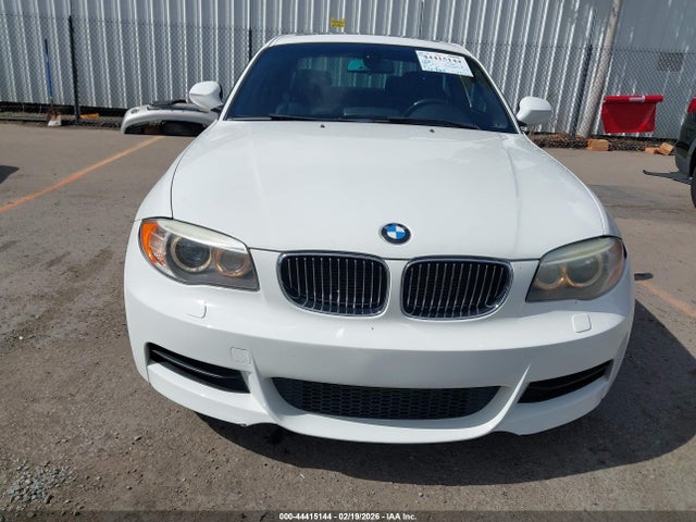 44415144 :رقم المزاد ، WBAUC9C59DVM13772 vin ، 2013 Bmw 135i مزاد بيع