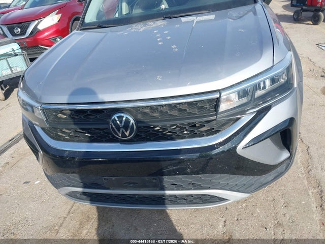 44415168 :رقم المزاد ، 3VVCX7B28PM367835 vin ، 2023 Volkswagen Taos 1.5t S مزاد بيع
