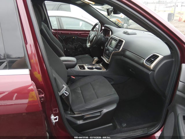 1C4RJFAG4HC778668 Jeep Grand Cherokee Laredo 4x4
