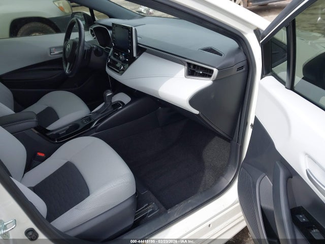 JTNK4RBE1K3047643 Toyota COROLLA SE