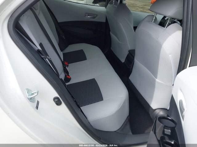 JTNK4RBE1K3047643 Toyota COROLLA SE