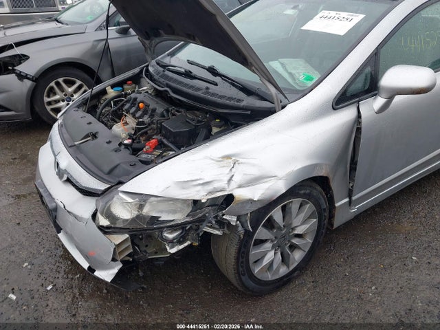 Продажа на аукционе авто 2010 Honda Civic Ex-l, vin: 2HGFA1F98AH524224, номер лота: 44415251