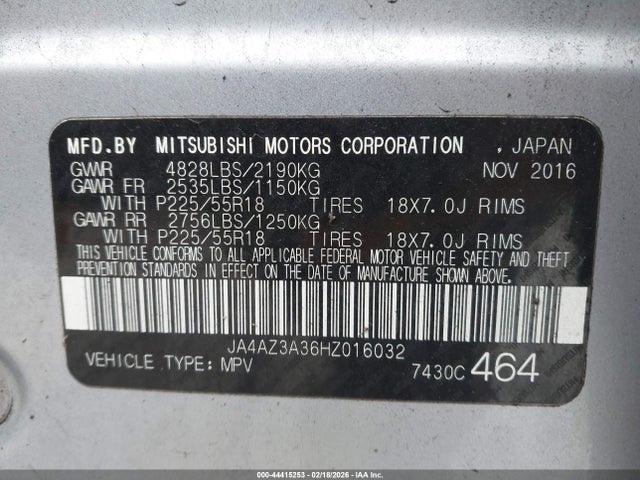 JA4AZ3A36HZ016032 Mitsubishi Outlander Se