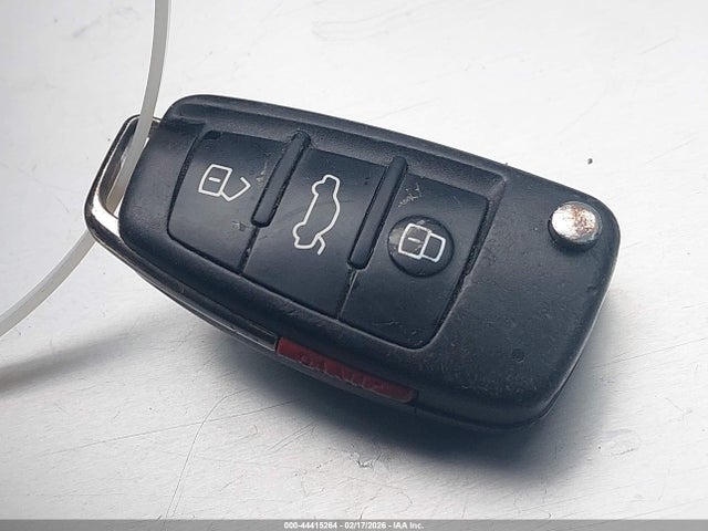 2018 AUDI A3 WAUAUGFF7J1080600 Photo 10