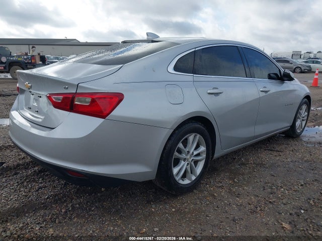 1G1ZD5ST7JF236510 Chevrolet MALIBU LT