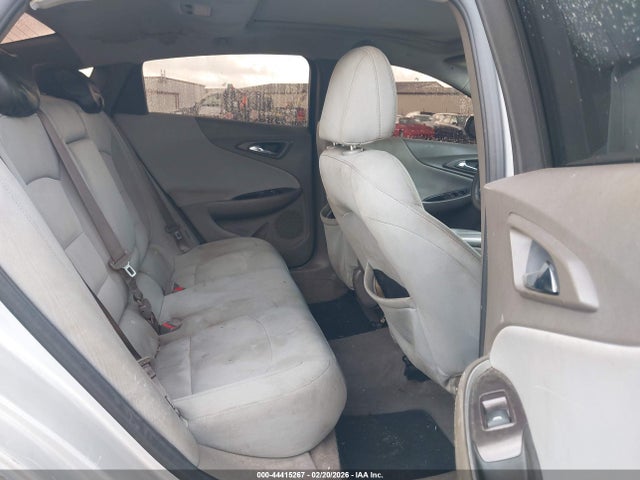 1G1ZD5ST7JF236510 Chevrolet MALIBU LT