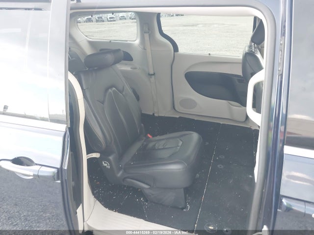 Продаж на аукціоні авто 2019 Chrysler Pacifica Touring L, vin: 2C4RC1BG1KR561069, номер лоту: 44415269