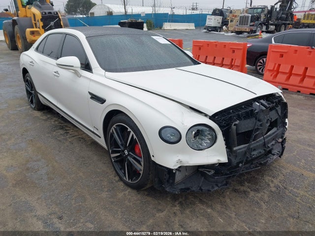 2021 BENTLEY FLYING SPUR SCBBB6ZGXMC084826 Photo 0