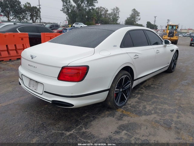 2021 BENTLEY FLYING SPUR SCBBB6ZGXMC084826 Photo 3