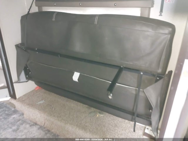Genesis Supreme 2018 1G91BEL20JP467054 Image 14